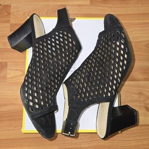 Liz Claiborne Women’s Size 9 1/2 M LC Gemma Black Latice Shoes Heels